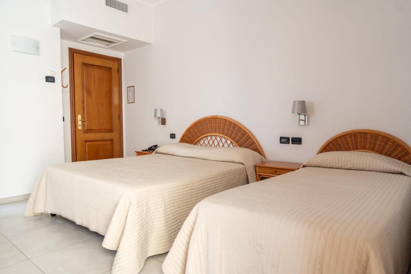 Hotel Corallo Taormina Exterior photo